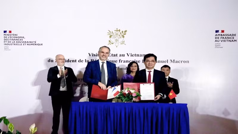 Tổng công ty Công nghiệp Công nghệ cao Viettel và John Cockerill Defense ký thỏa thuận khung hợp tác.