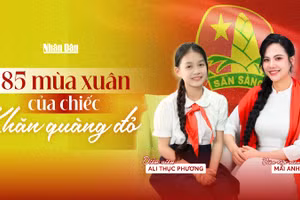 85 mùa xuân của chiếc khăn quàng đỏ