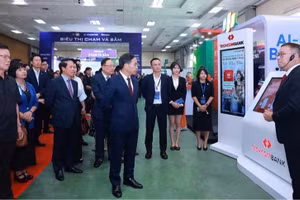 Techcombank giới thiệu các giải pháp tài chính số ứng dụng dữ liệu và AI tại Sự kiện Chuyển đổi số ngành Ngân hàng năm 2026 (Ảnh: Techcombank)