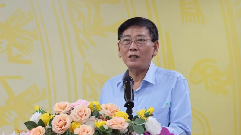 Phó Chủ tịch Thường trực Ủy ban nhân dân tỉnh Bình Dương Mai Hùng Dũng phát biểu ý kiến tại buổi lễ.