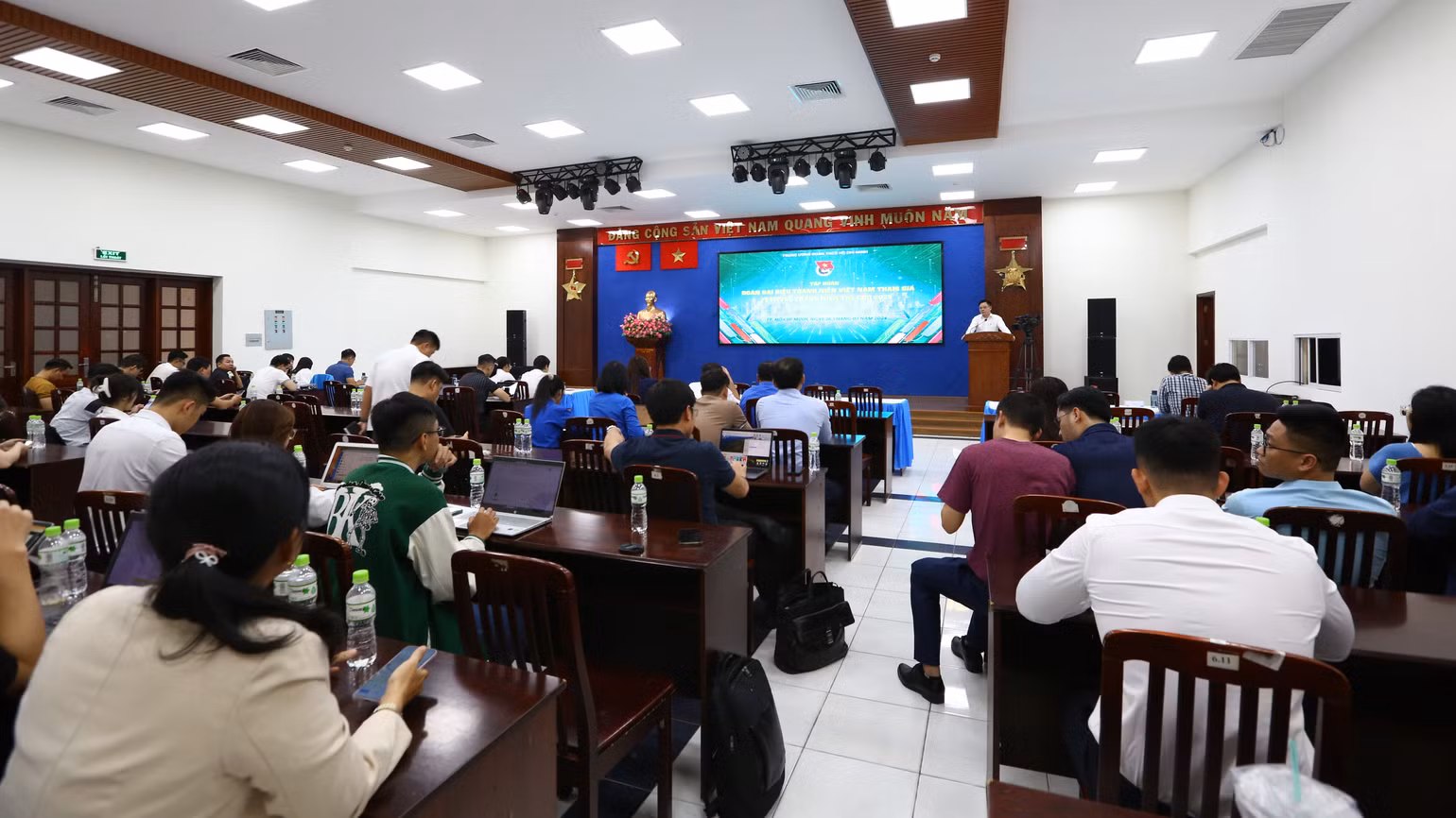 Quang cảnh buổi tập huấn. Ảnh: THANH THỂ
