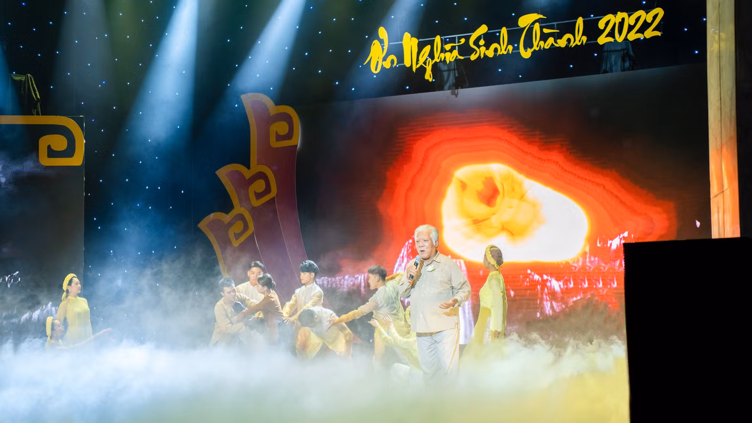 NSƯT Lê Chức trong chương trình "Ơn nghĩa sinh thành" năm 2022.