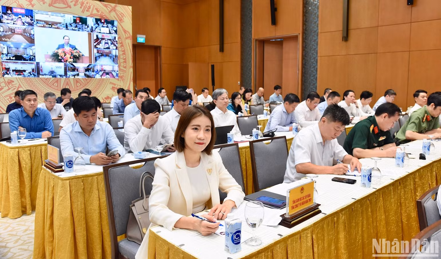 Đại diện lãnh đạo các ngân hàng tham dự hội nghị.