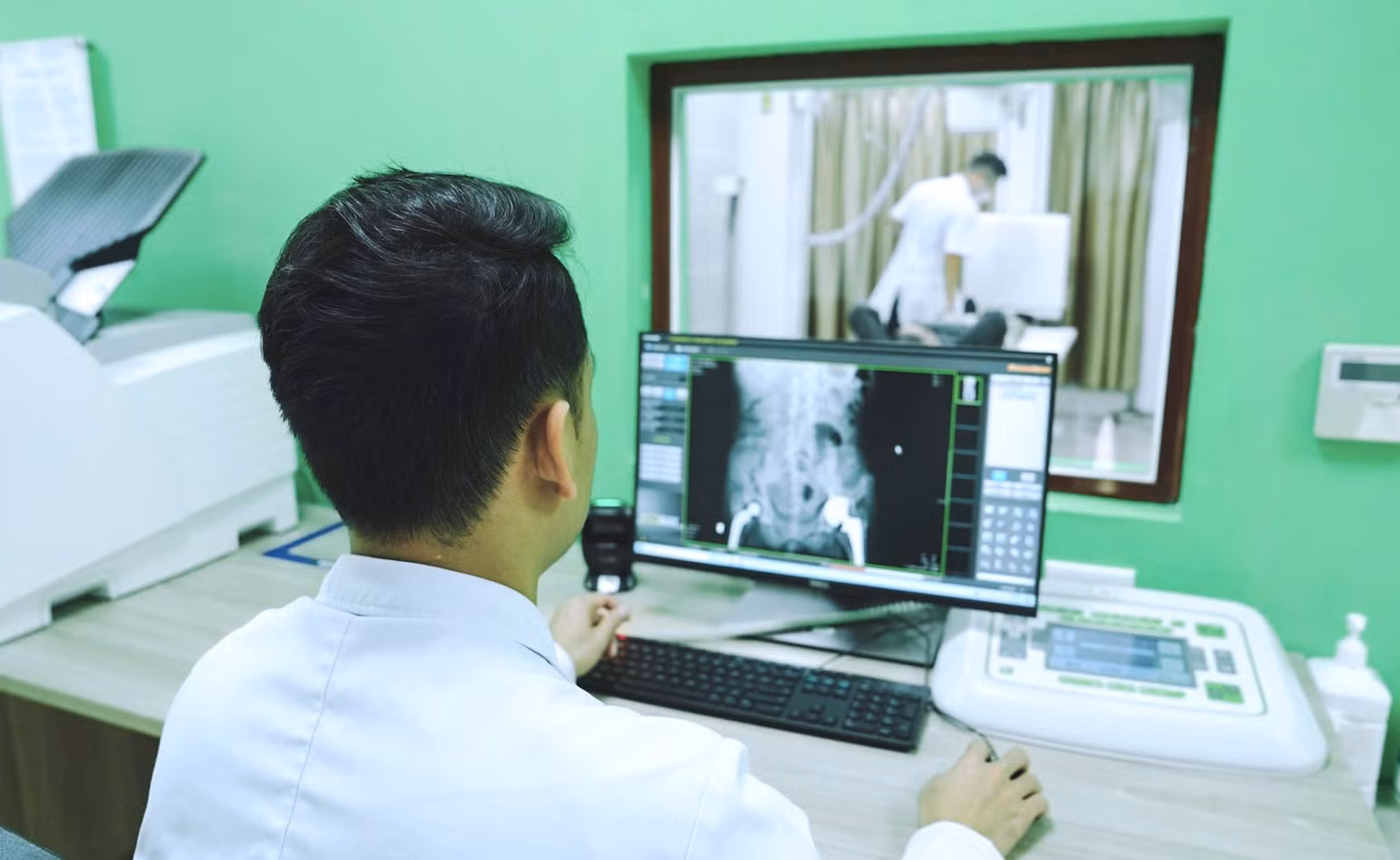 Đào tạo và chuyển giao kỹ thuật AI cho các tuyến theo lĩnh vực chuyên môn sẽ mang lại hiệu quả gấp nhiều lần so với phương thức truyền thống. Đào tạo và chuyển giao kỹ thuật AI cho các tuyến theo lĩnh vực chuyên môn sẽ mang lại hiệu quả gấp nhiều lần so với phương thức truyền thống.