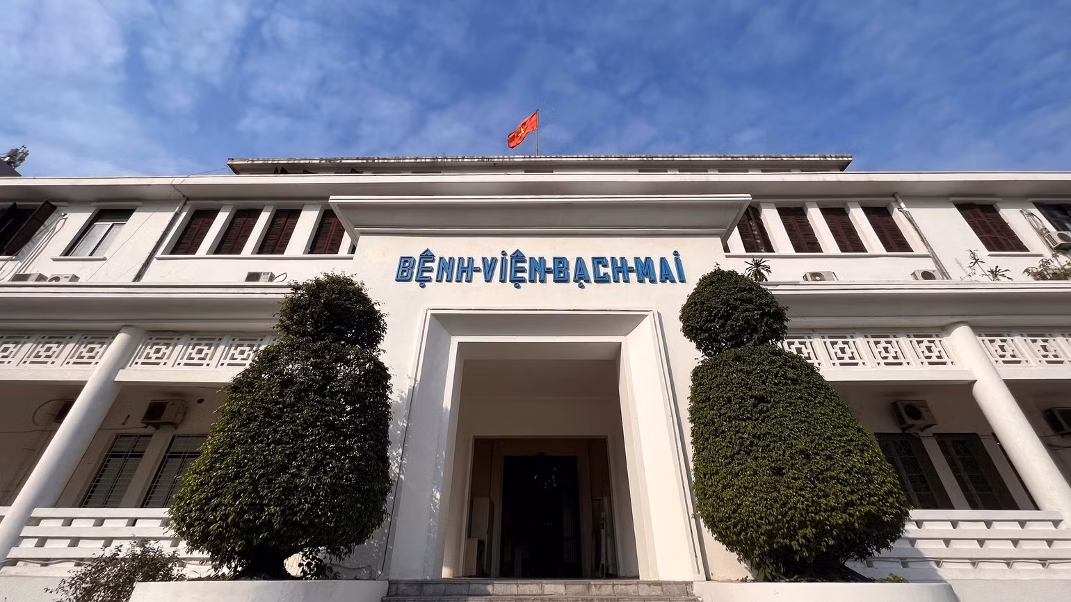 Tòa nhà là chứng tích lịch sử của chiến thắng “Hà Nội - Điện Biên Phủ trên không”. (Ảnh: Trung Hiếu)