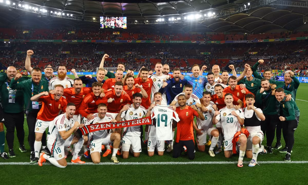 Hungary vẫn còn cơ hội đi tiếp với 3 điểm và hiệu số bàn thắng-thua là -3. (Ảnh: Reuters) Hungary vẫn còn cơ hội đi tiếp với 3 điểm và hiệu số bàn thắng-thua là -3. (Ảnh: Reuters)