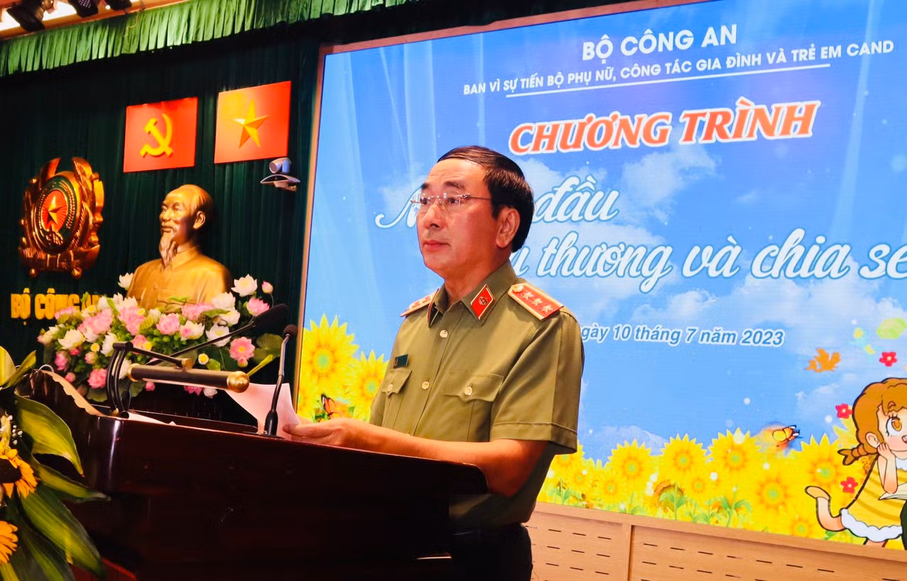 Thượng tướng Trần Quốc Tỏ phát biểu chỉ đạo.