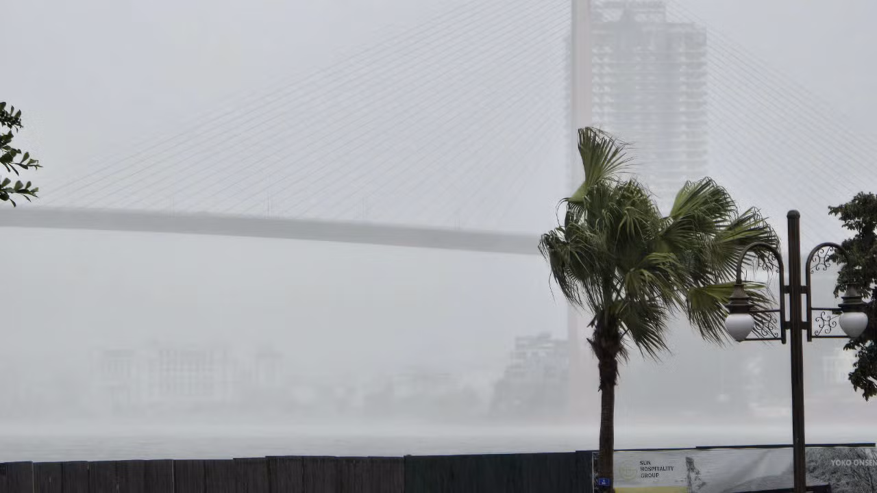 [Live] Bão số 3 di chuyển về phía Tây Bắc Bộ và suy yếu thành áp thấp nhiệt đới ảnh 77