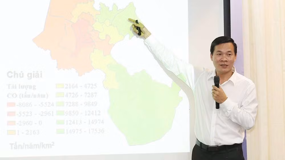 Phó Giáo sư Hồ Quốc Bằng đánh giá tọa đàm sẽ là cơ hội tốt để lắng nghe kinh nghiệm và bài học của các chuyên gia quốc tế hàng đầu, áp dụng với tình hình Việt Nam.