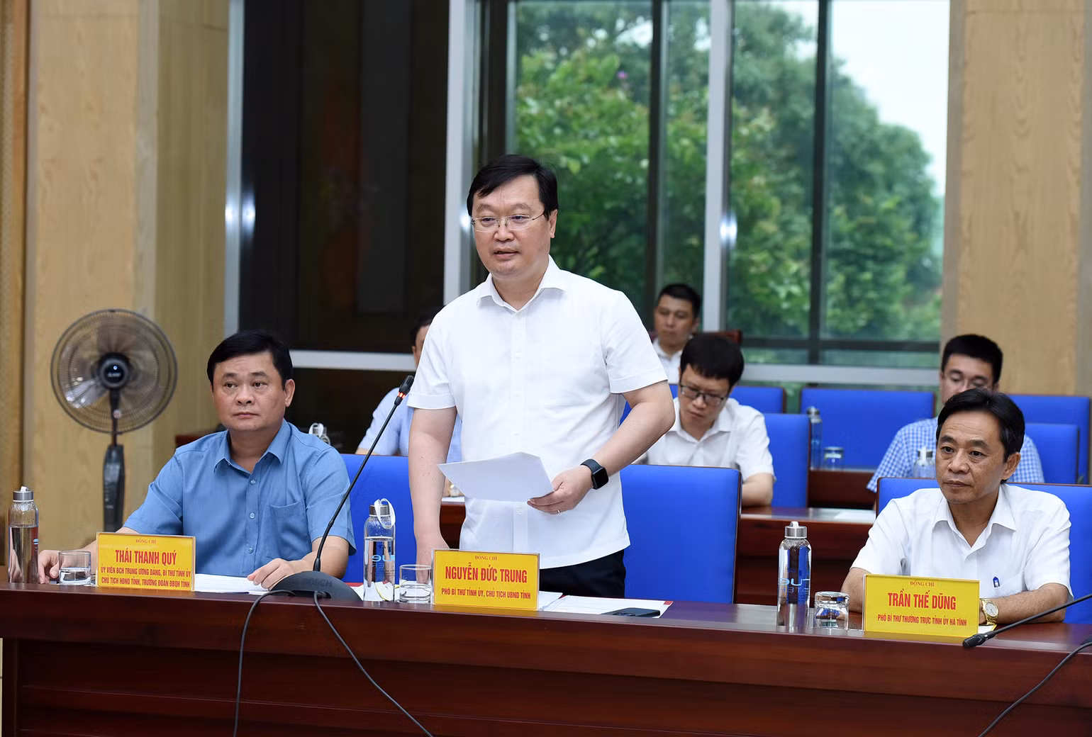 Chủ tịch UBND tỉnh Nghệ An Nguyễn Đức Trung phát biểu. Chủ tịch UBND tỉnh Nghệ An Nguyễn Đức Trung phát biểu.