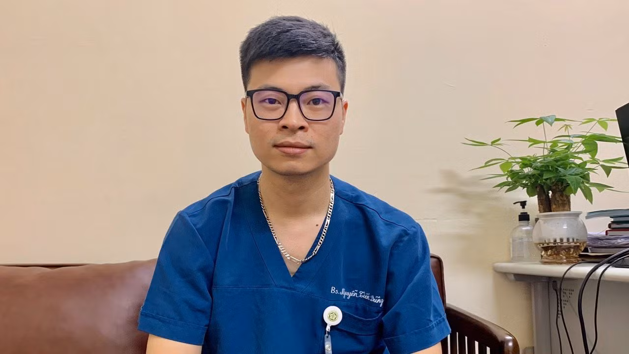 Bác sĩ chuyên khoa II Nguyễn Tiến Dũng, Trung tâm Đột quỵ, Bệnh viện Bạch Mai. Bác sĩ chuyên khoa II Nguyễn Tiến Dũng, Trung tâm Đột quỵ, Bệnh viện Bạch Mai.