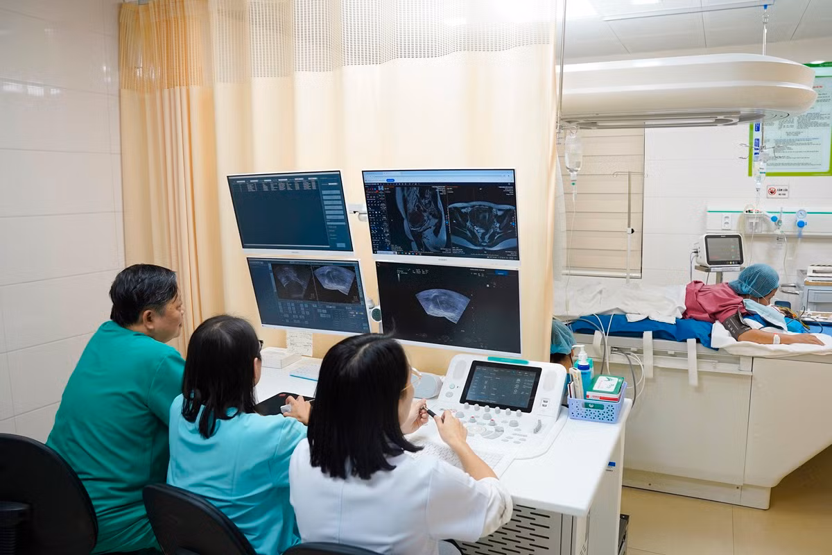 Công nghệ US-HIFU còn là hướng đi đột phá, đánh dấu sự chuyển mình trong điều trị các khối u tại Việt Nam.