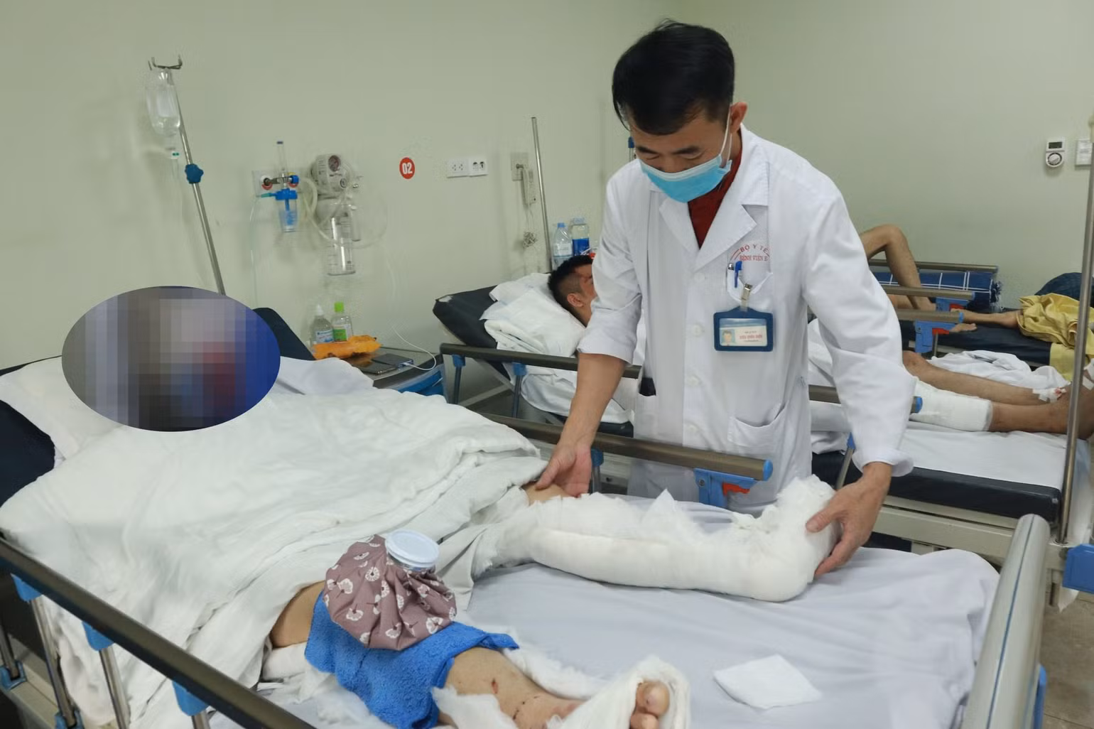 Nạn nhân bị đa chấn thương.