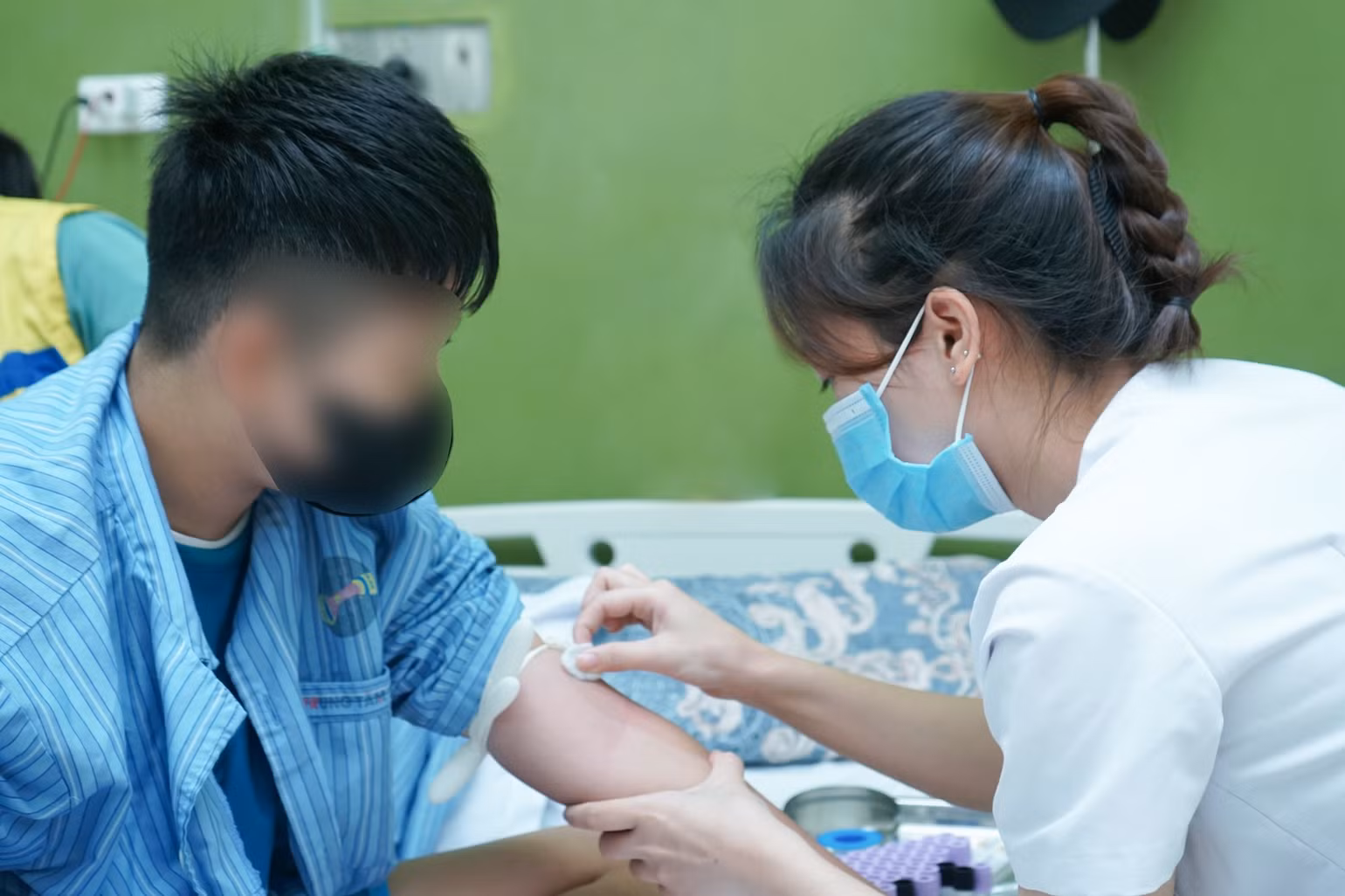 Bệnh nhân phục hồi sau phẫu thuật. Bệnh nhân phục hồi sau phẫu thuật.