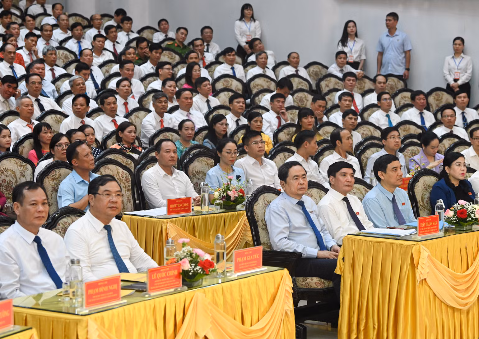 Chủ tịch Quốc hội Trần Thanh Mẫn và các đại biểu dự hội nghị. (Ảnh: DUY LINH)