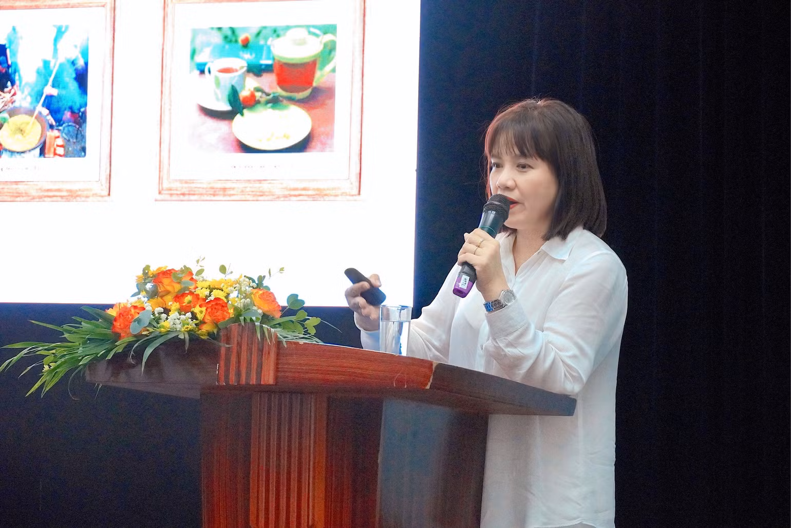 Phó Giám đốc Trung tâm HPA Nguyễn Thị Mai Anh phát biểu tại Hội nghị. (Ảnh: nguoihanoi.vn) Phó Giám đốc Trung tâm HPA Nguyễn Thị Mai Anh phát biểu tại Hội nghị. (Ảnh: nguoihanoi.vn)