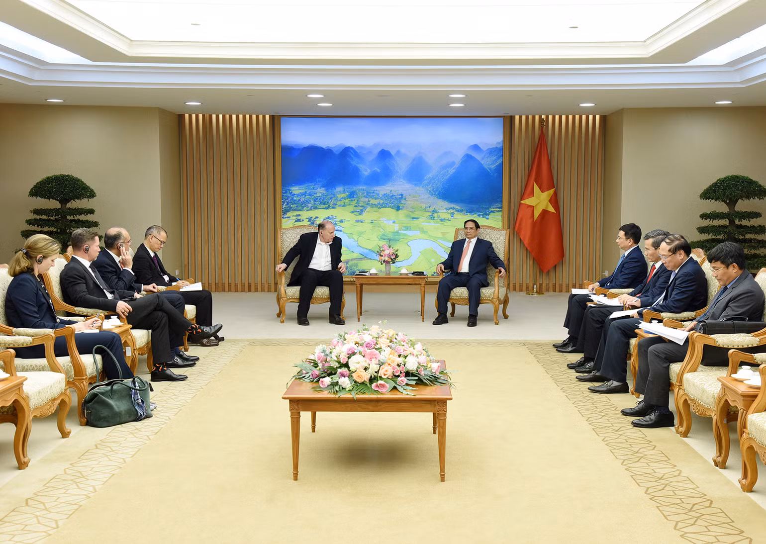 Quang cảnh buổi tiếp. (Ảnh: TRẦN HẢI) Quang cảnh buổi tiếp. (Ảnh: TRẦN HẢI)