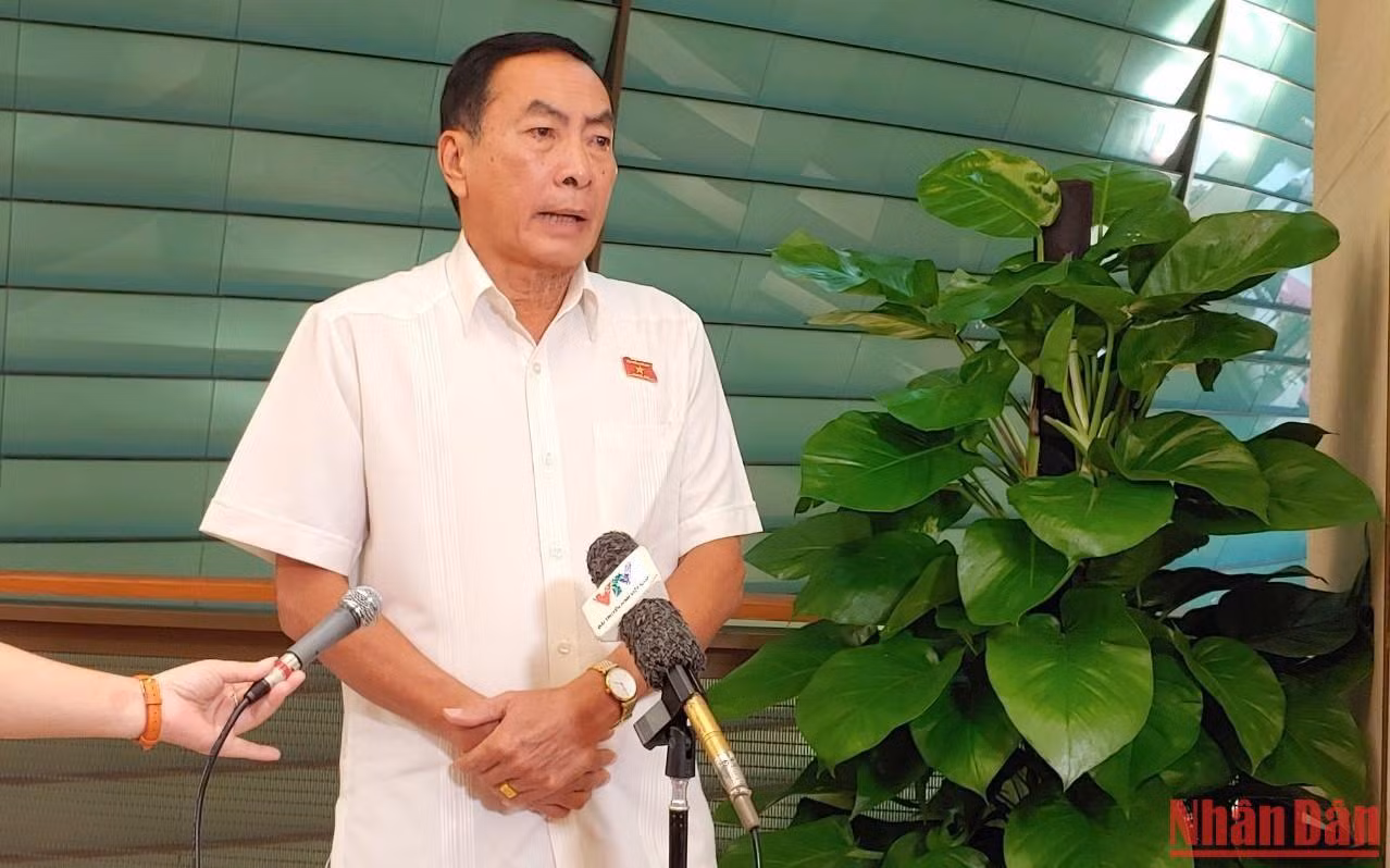 Đại biểu Phạm Văn Hòa - Đoàn đại biểu Quốc hội tỉnh Đồng Tháp. (Ảnh: TRUNG HƯNG) Đại biểu Phạm Văn Hòa - Đoàn đại biểu Quốc hội tỉnh Đồng Tháp. (Ảnh: TRUNG HƯNG)