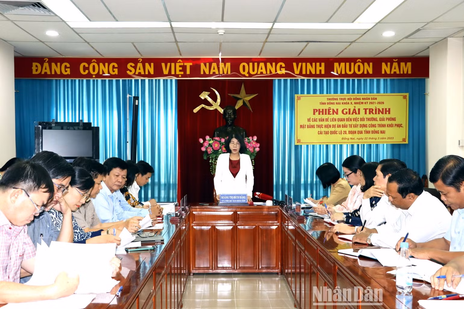 Quang cảnh phiên giải trình giữa 2 kỳ họp năm 2023 của Hội đồng nhân dân tỉnh Đồng Nai. Quang cảnh phiên giải trình giữa 2 kỳ họp năm 2023 của Hội đồng nhân dân tỉnh Đồng Nai.