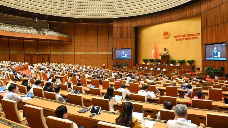 Quang cảnh phiên thảo luận. (Ảnh: BÙI GIANG)