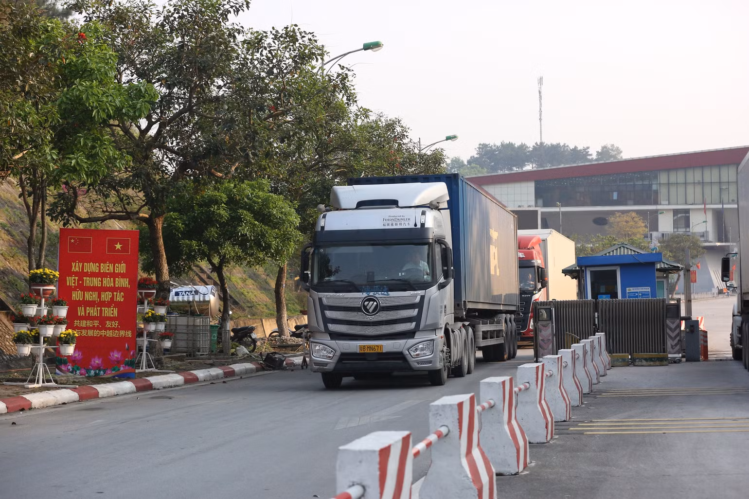 Lạng Sơn thí điểm mô hình cửa khẩu thông minh tại cửa khẩu Hữu Nghị.
