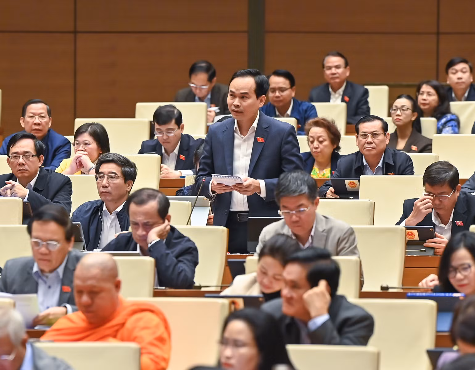 Đại biểu Nguyễn Duy Minh (Đà Nẵng) phát biểu. (Ảnh: DUY LINH) Đại biểu Nguyễn Duy Minh (Đà Nẵng) phát biểu. (Ảnh: DUY LINH)