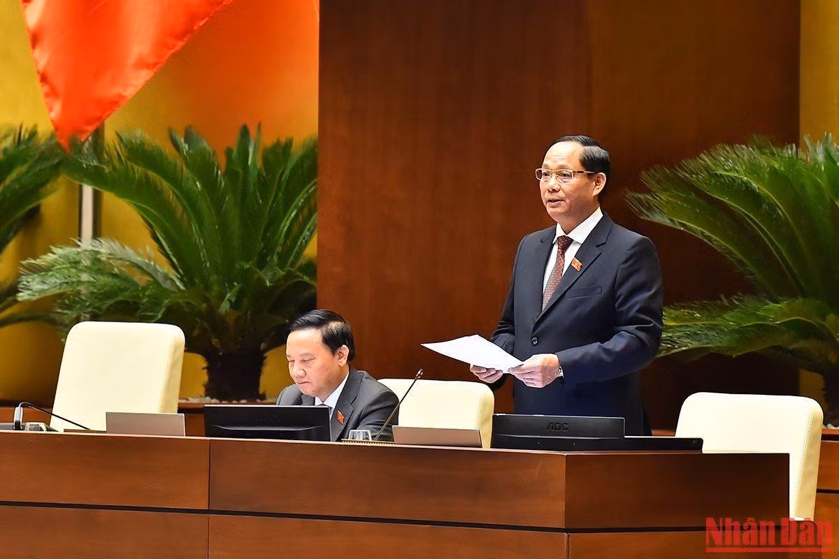 Phó Chủ tịch Quốc hội Trần Quang Phương phát biểu kết luận phiên chất vấn và trả lời chất vấn nhóm vấn đề thanh tra. (Ảnh: THỦY NGUYÊN) Phó Chủ tịch Quốc hội Trần Quang Phương phát biểu kết luận phiên chất vấn và trả lời chất vấn nhóm vấn đề thanh tra. (Ảnh: THỦY NGUYÊN)