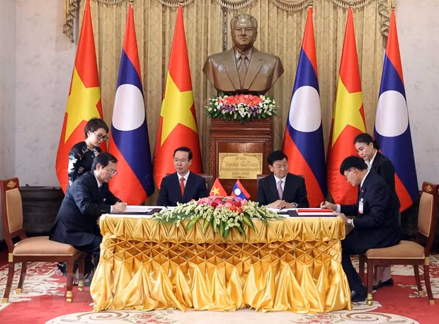 [Ảnh] Chủ tịch nước Võ Văn Thưởng hội đàm với Tổng Bí thư, Chủ tịch nước Lào ảnh 3