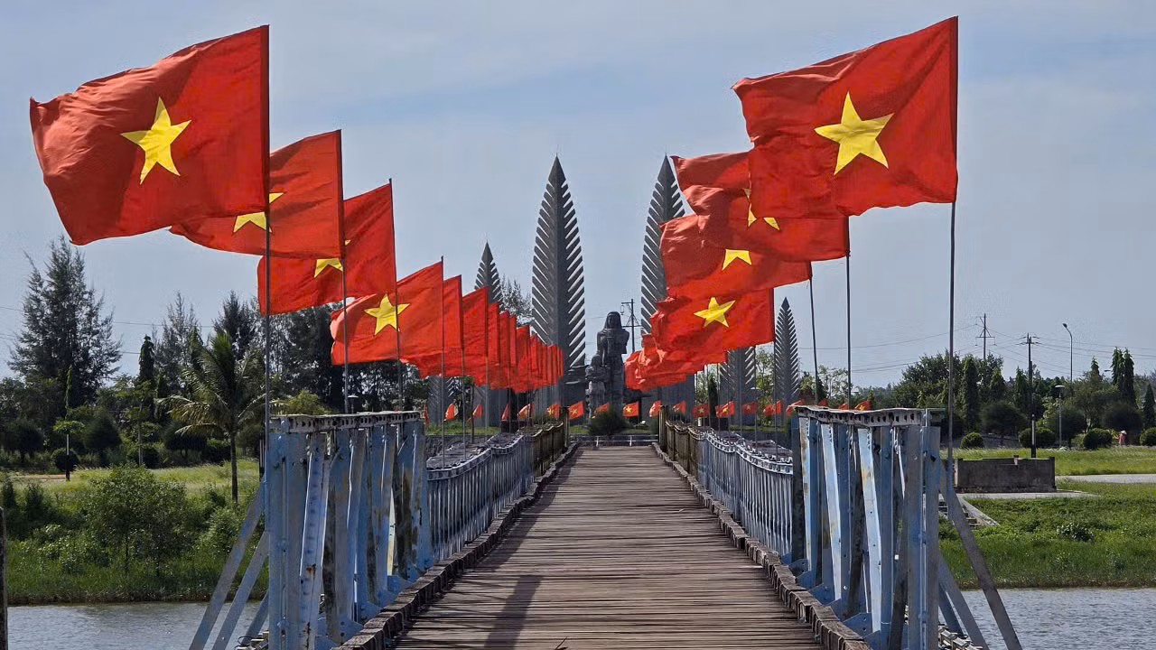 Di tích cầu Hiền Lương. Di tích cầu Hiền Lương.