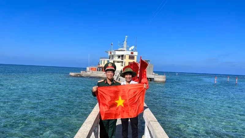 Ý tưởng triển lãm bắt nguồn từ chuyến đi Trường Sa của Tiến sĩ Lê Lâm.
