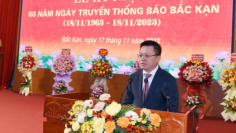 Đồng chí Lê Quốc Minh phát biểu tại lễ kỷ niệm. (Ảnh: QUÝ ĐÔN)