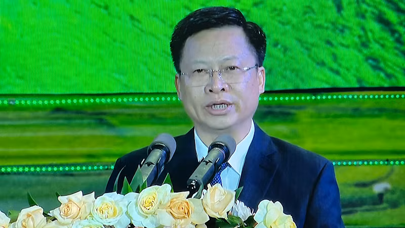 Phó Chủ tịch Ủy ban nhân dân tỉnh Bắc Kạn Phạm Duy Hưng phát biểu khai mạc chương trình. (Ảnh: TUẤN SƠN) Phó Chủ tịch Ủy ban nhân dân tỉnh Bắc Kạn Phạm Duy Hưng phát biểu khai mạc chương trình. (Ảnh: TUẤN SƠN)