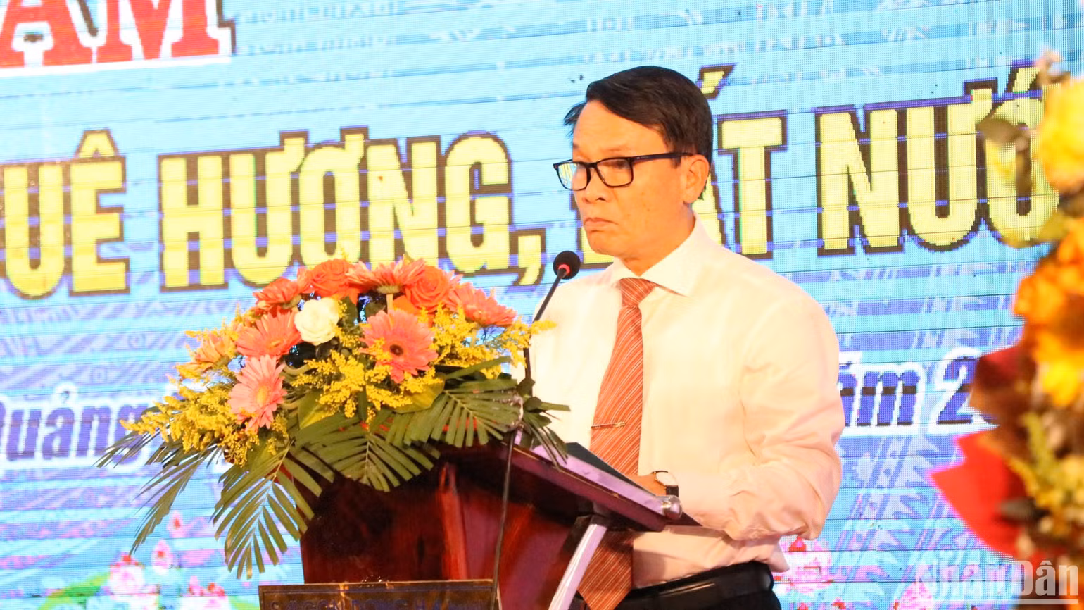 Đồng chí Nguyễn Đức Lợi, Phó Chủ tịch Thường trực Hội Nhà báo Việt Nam phát biểu khai mạc. Đồng chí Nguyễn Đức Lợi, Phó Chủ tịch Thường trực Hội Nhà báo Việt Nam phát biểu khai mạc.