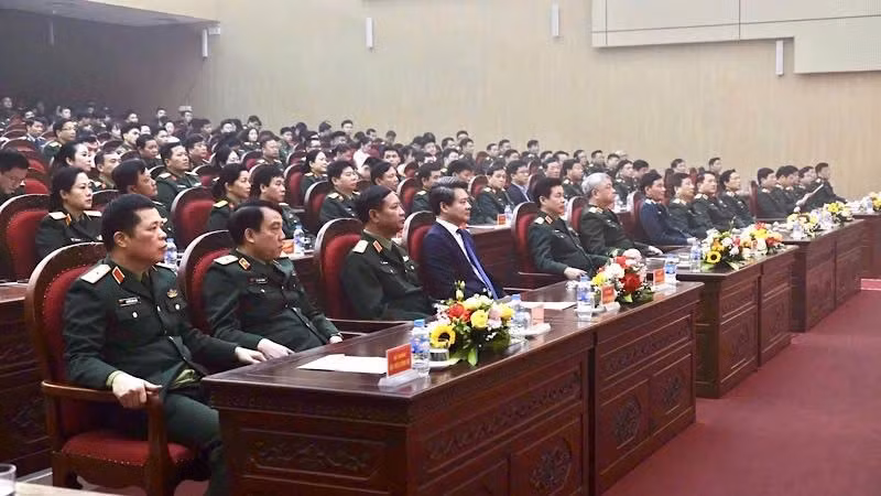 Các đại biểu tham dự khai mạc hội thi.
