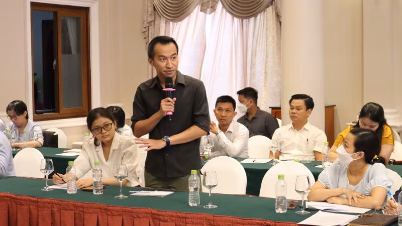 Đại diện doanh nghiệp nêu lên các vướng mắc về chính sách ngân hàng.