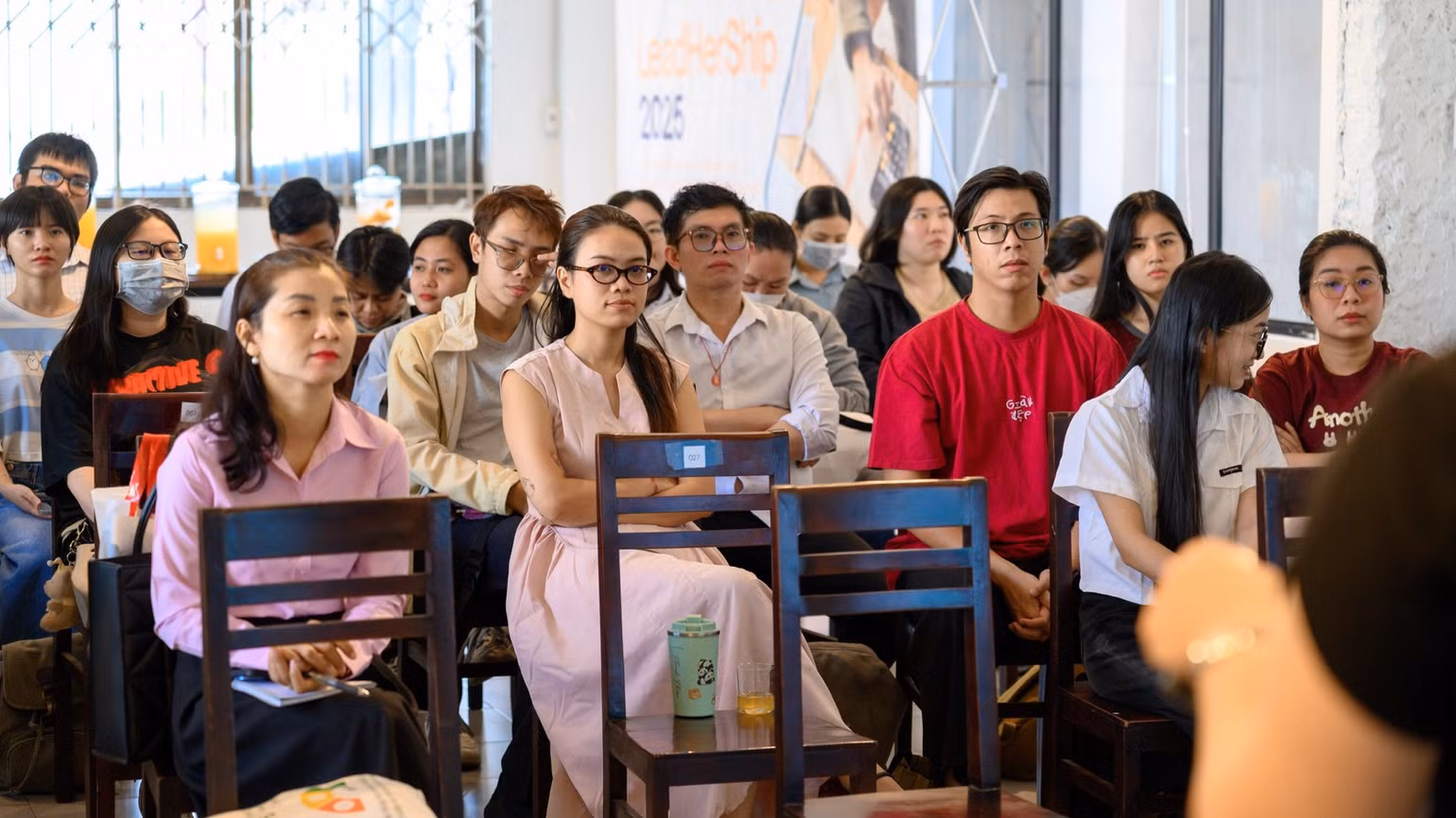 LeadHerShip đã thu hút gần 400 lượt người tham gia trực tiếp.