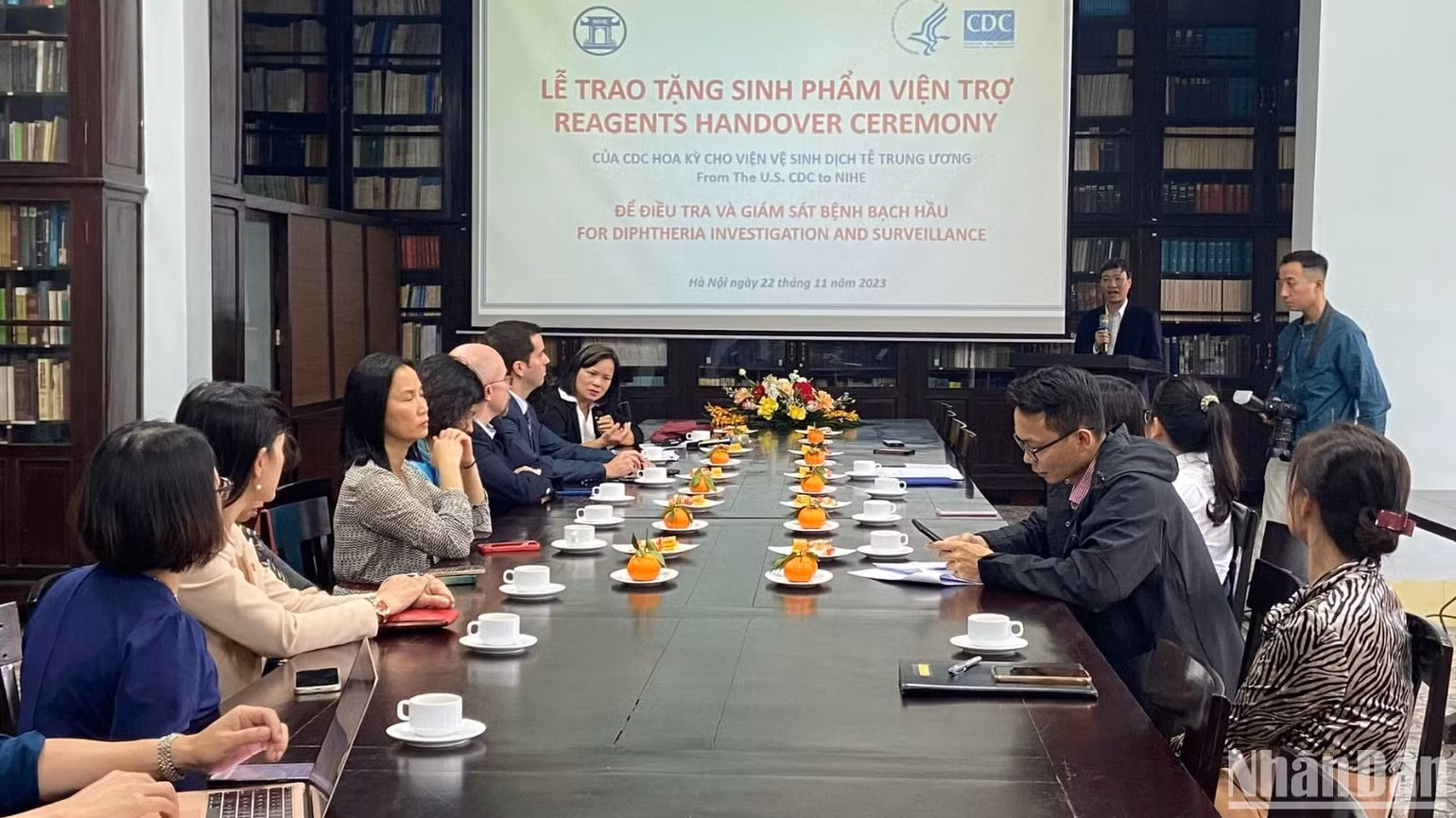 Toàn cảnh buổi lễ.