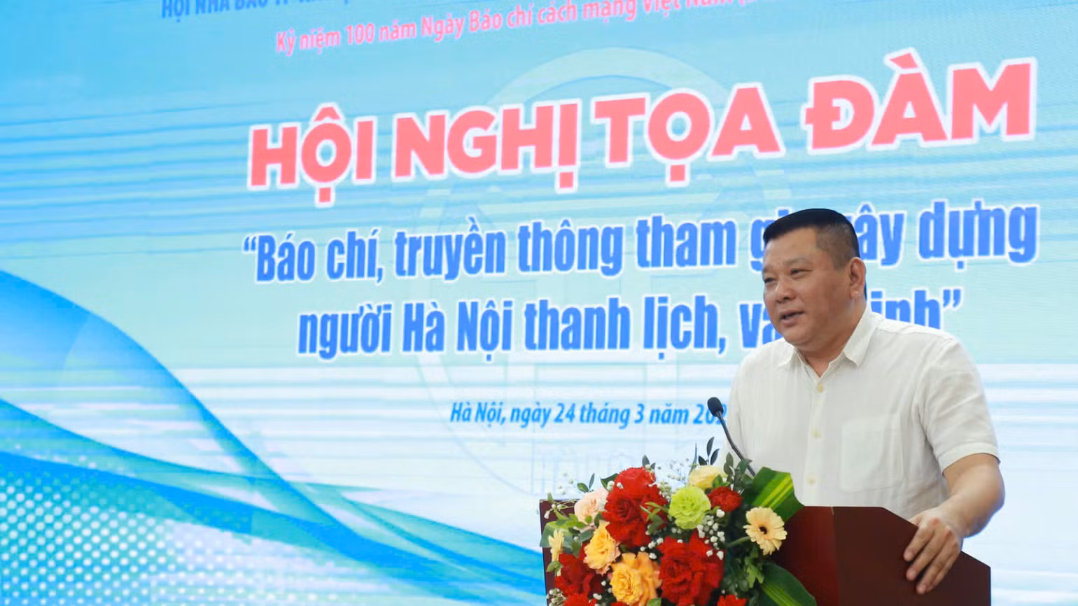 Vụ trưởng, Trưởng Ban Nhân Dân Điện tử Nguyễn Ngọc Thanh phát biểu tại Hội nghị. Vụ trưởng, Trưởng Ban Nhân Dân Điện tử Nguyễn Ngọc Thanh phát biểu tại Hội nghị.