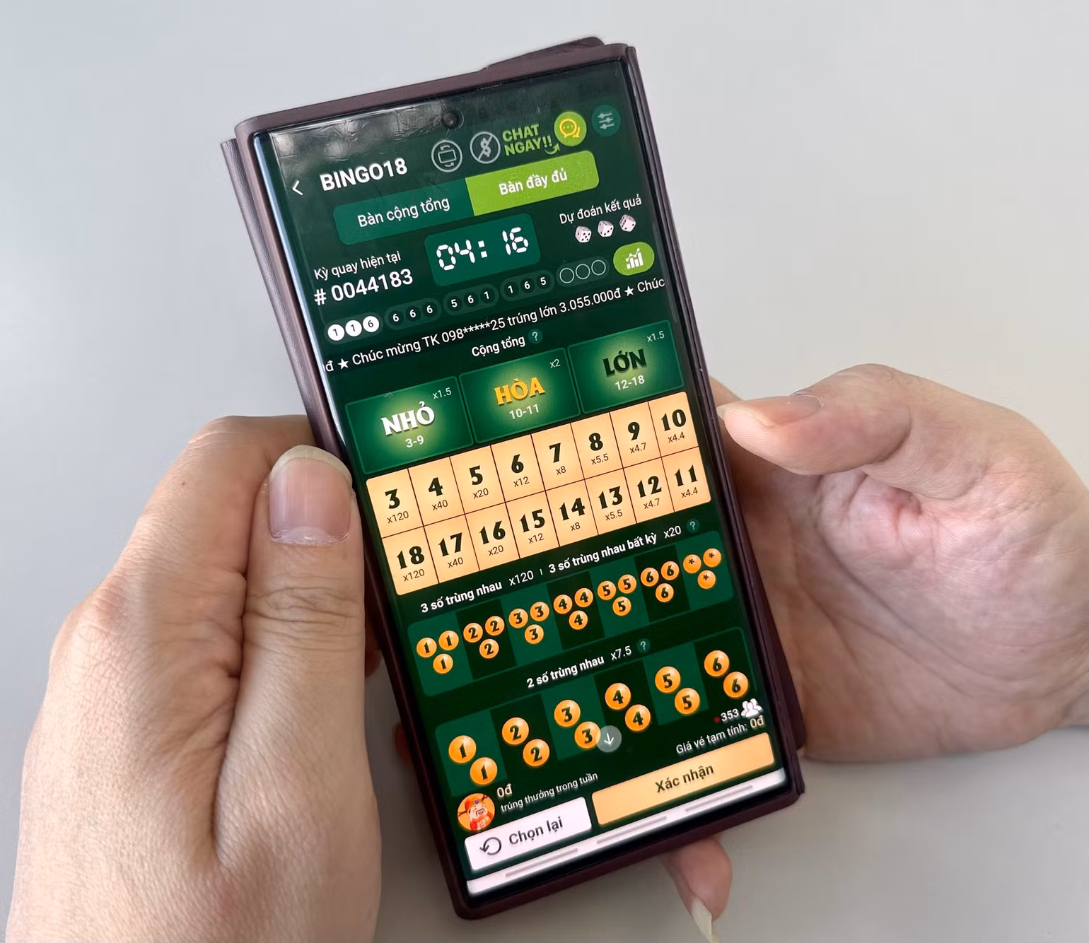 Bingo18 chỉ có trên Vietlott SMS, thường xuyên thu hút hàng trăm người chơi trực tuyến cùng lúc.