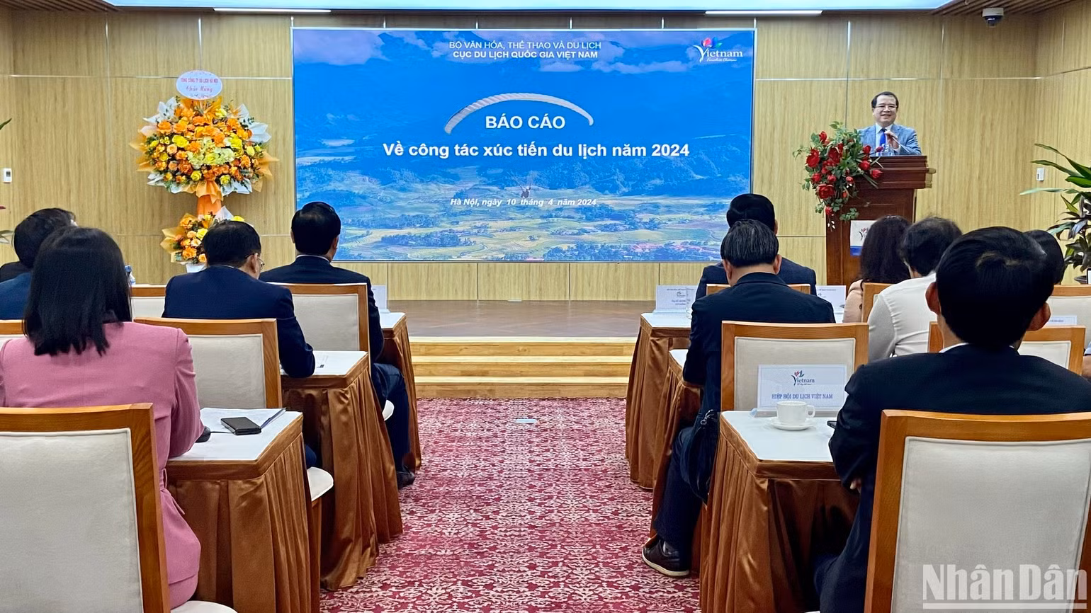 Toàn cảnh Hội nghị về công tác xúc tiến du lịch năm 2024. Toàn cảnh Hội nghị về công tác xúc tiến du lịch năm 2024.