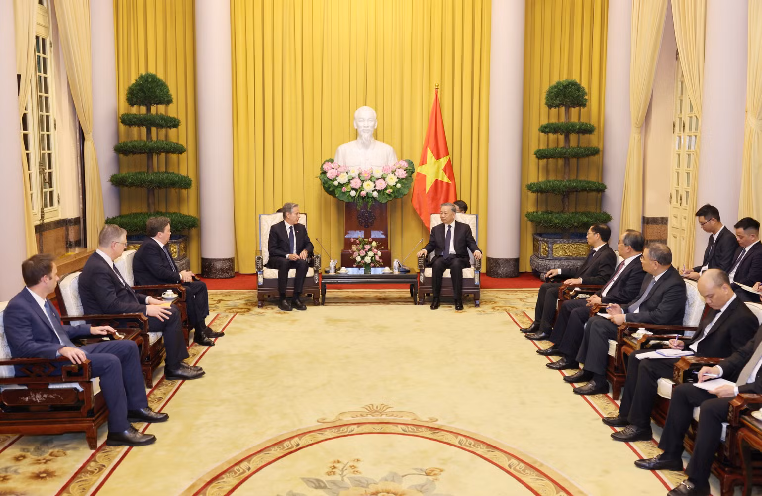Quang cảnh buổi tiếp. (Ảnh: DUY LINH) Quang cảnh buổi tiếp. (Ảnh: DUY LINH)