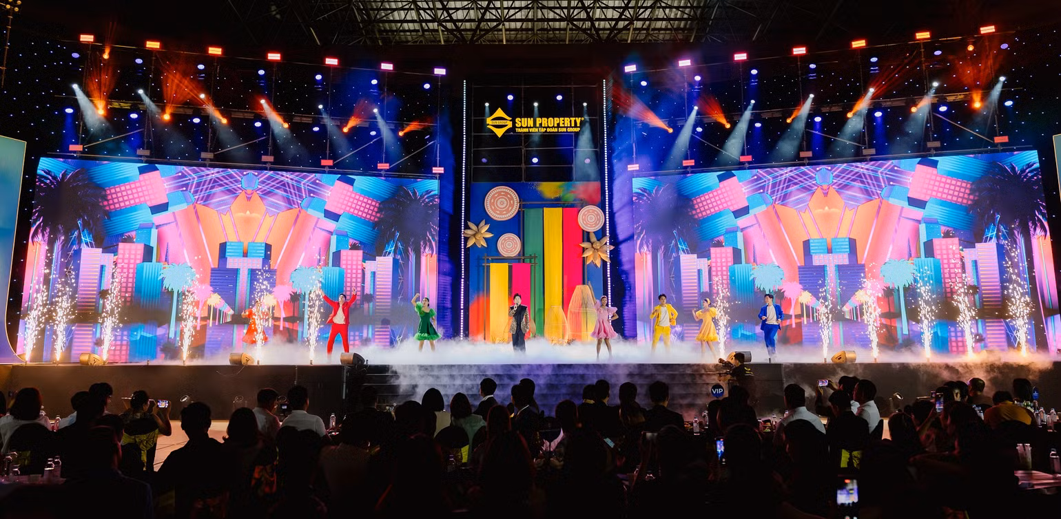 Sun Urban City Hà Nam sẽ mang chất sống thời đại, nơi cư dân được “sống cuộc đời rực rỡ”. Sun Urban City Hà Nam sẽ mang chất sống thời đại, nơi cư dân được “sống cuộc đời rực rỡ”.