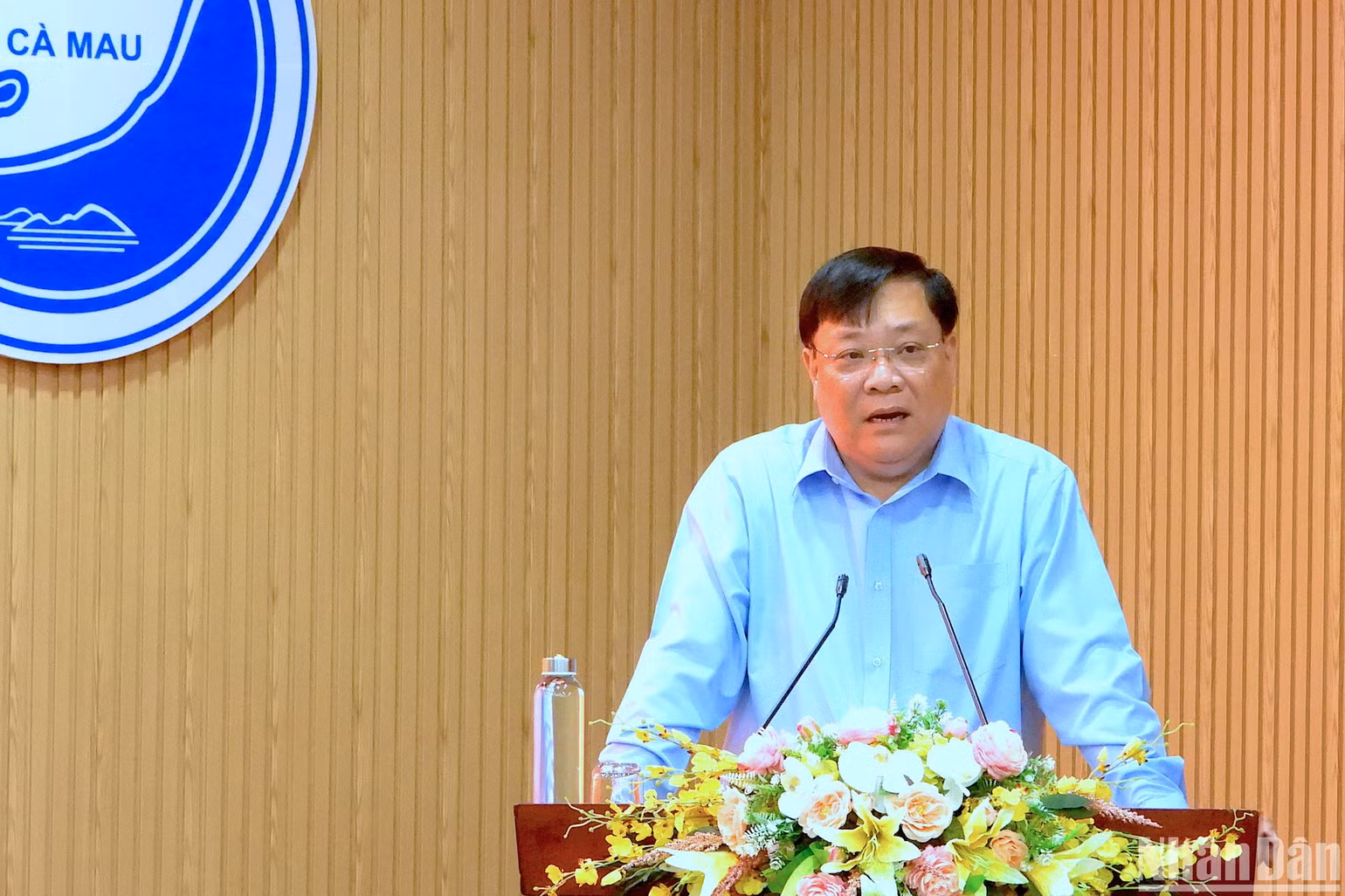 Chủ tịch Ủy ban nhân dân tỉnh Cà Mau Phạm Thành Ngại phát động phong trào thi đua “Phấn đấu tăng trưởng GRDP tỉnh Cà Mau năm 2025 đạt 8% trở lên”. Chủ tịch Ủy ban nhân dân tỉnh Cà Mau Phạm Thành Ngại phát động phong trào thi đua “Phấn đấu tăng trưởng GRDP tỉnh Cà Mau năm 2025 đạt 8% trở lên”.