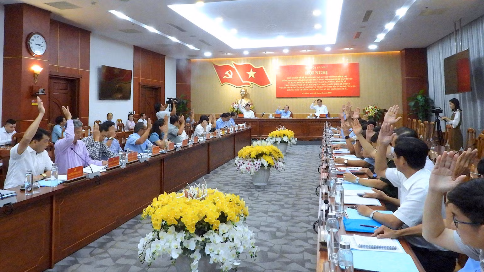Ban Chấp hành Đảng bộ tỉnh Cà Mau biểu quyết thống nhất thông qua các đề án liên quan sắp xếp cấp xã và đoàn thể cấp tỉnh. Ban Chấp hành Đảng bộ tỉnh Cà Mau biểu quyết thống nhất thông qua các đề án liên quan sắp xếp cấp xã và đoàn thể cấp tỉnh.