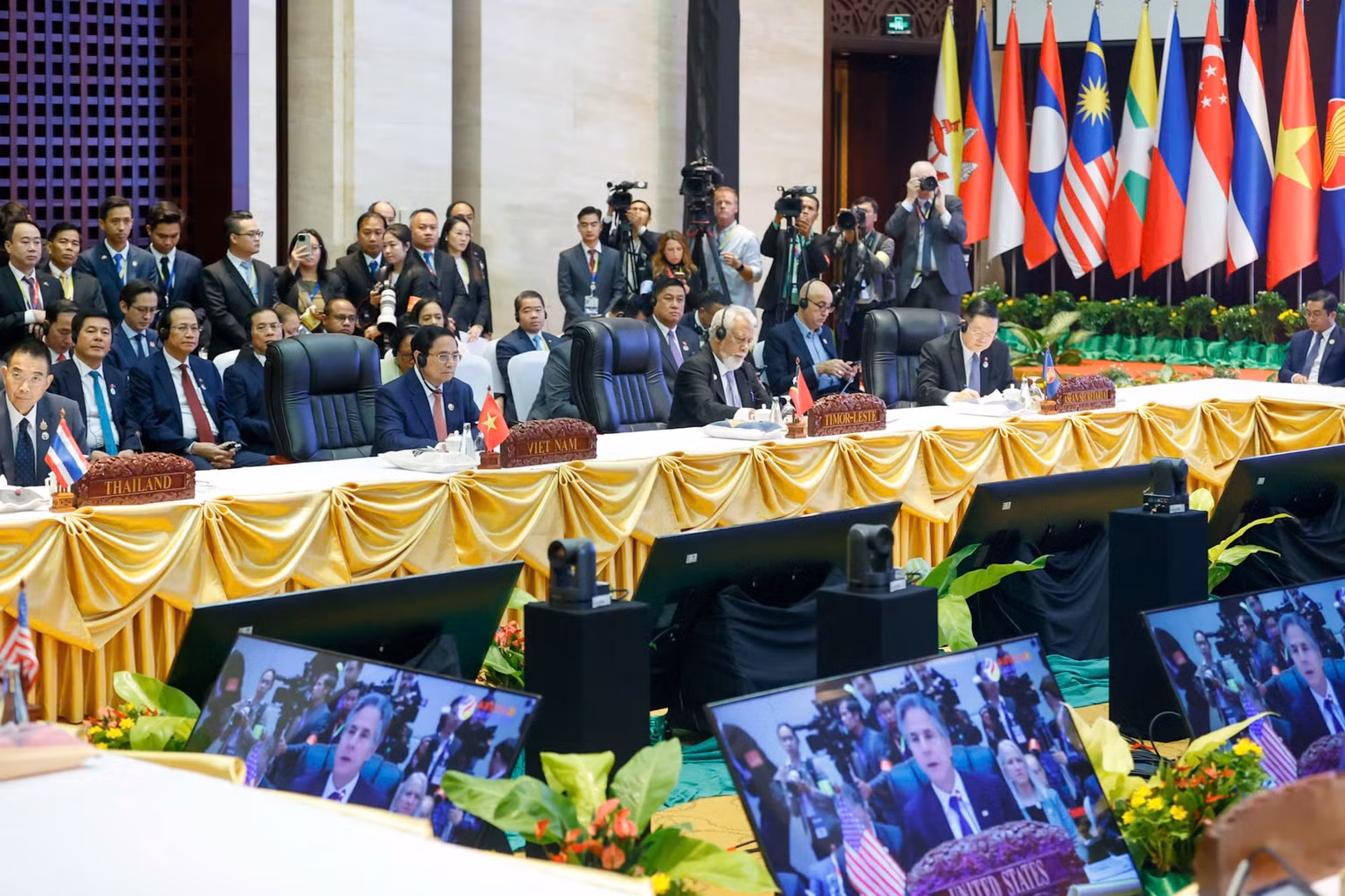 Thủ tướng Phạm Minh Chính và các nhà lãnh đạo tại Hội nghị Cấp cao ASEAN-Hoa Kỳ lần thứ 12. (Ảnh: Nhật Bắc/VGP)