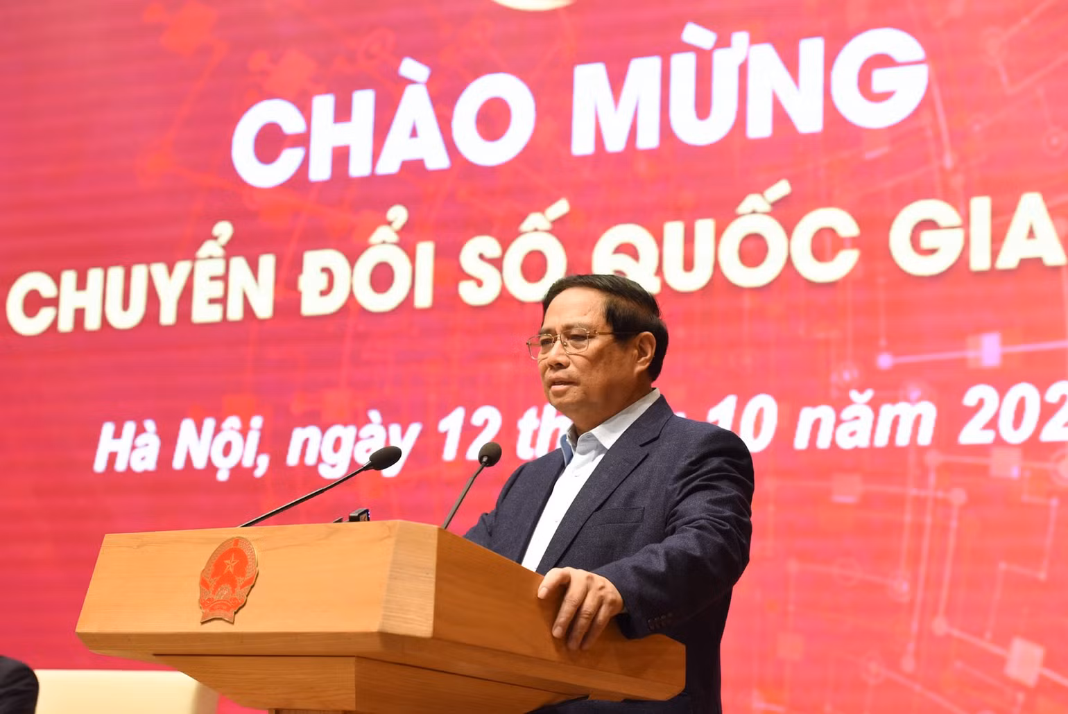 Thủ tướng Phạm Minh Chính phát biểu ý kiến tại Chương trình chào mừng Ngày Chuyển đổi số quốc gia (Ảnh: Trần Hải). Thủ tướng Phạm Minh Chính phát biểu ý kiến tại Chương trình chào mừng Ngày Chuyển đổi số quốc gia (Ảnh: Trần Hải).