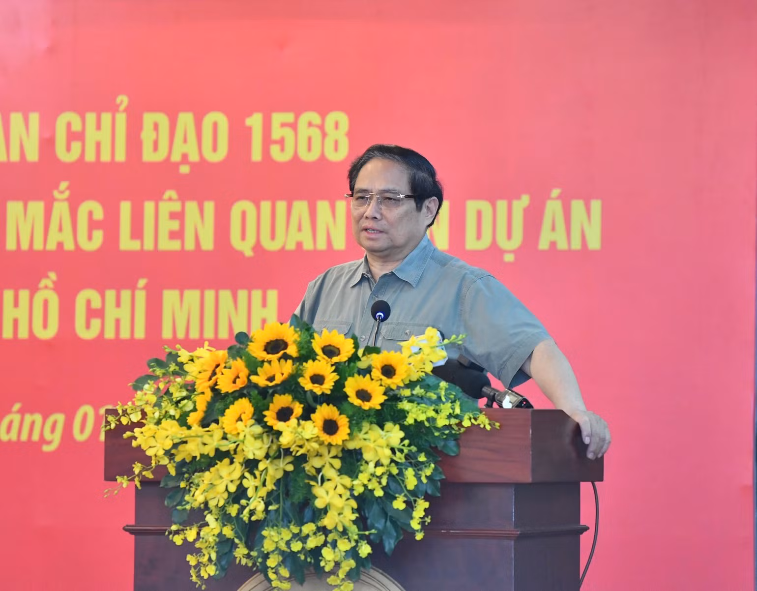 Thủ tướng Phạm Minh Chính phát biểu ý kiến chỉ đạo cuộc làm việc (Ảnh: THANH GIANG).