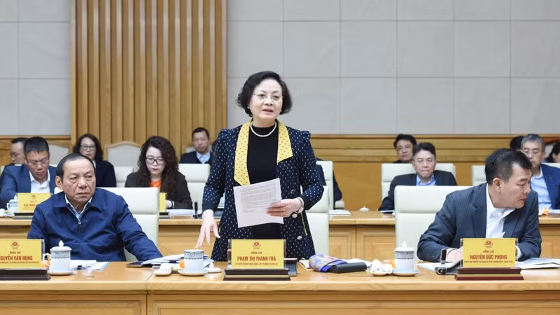 Bộ trưởng Nội vụ Phạm Thị Thanh Trà phát biểu ý kiến tại Hội nghị. (Ảnh: TRẦN HẢI)