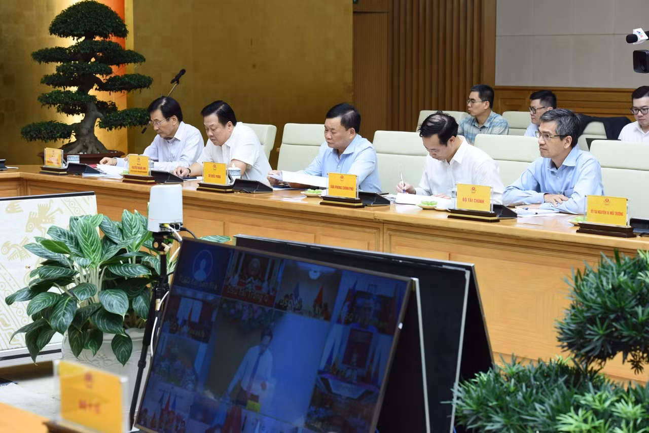 Đại diện lãnh đạo các bộ, ngành Trung ương tham dự hội nghị. (Ảnh: TRẦN HẢI)