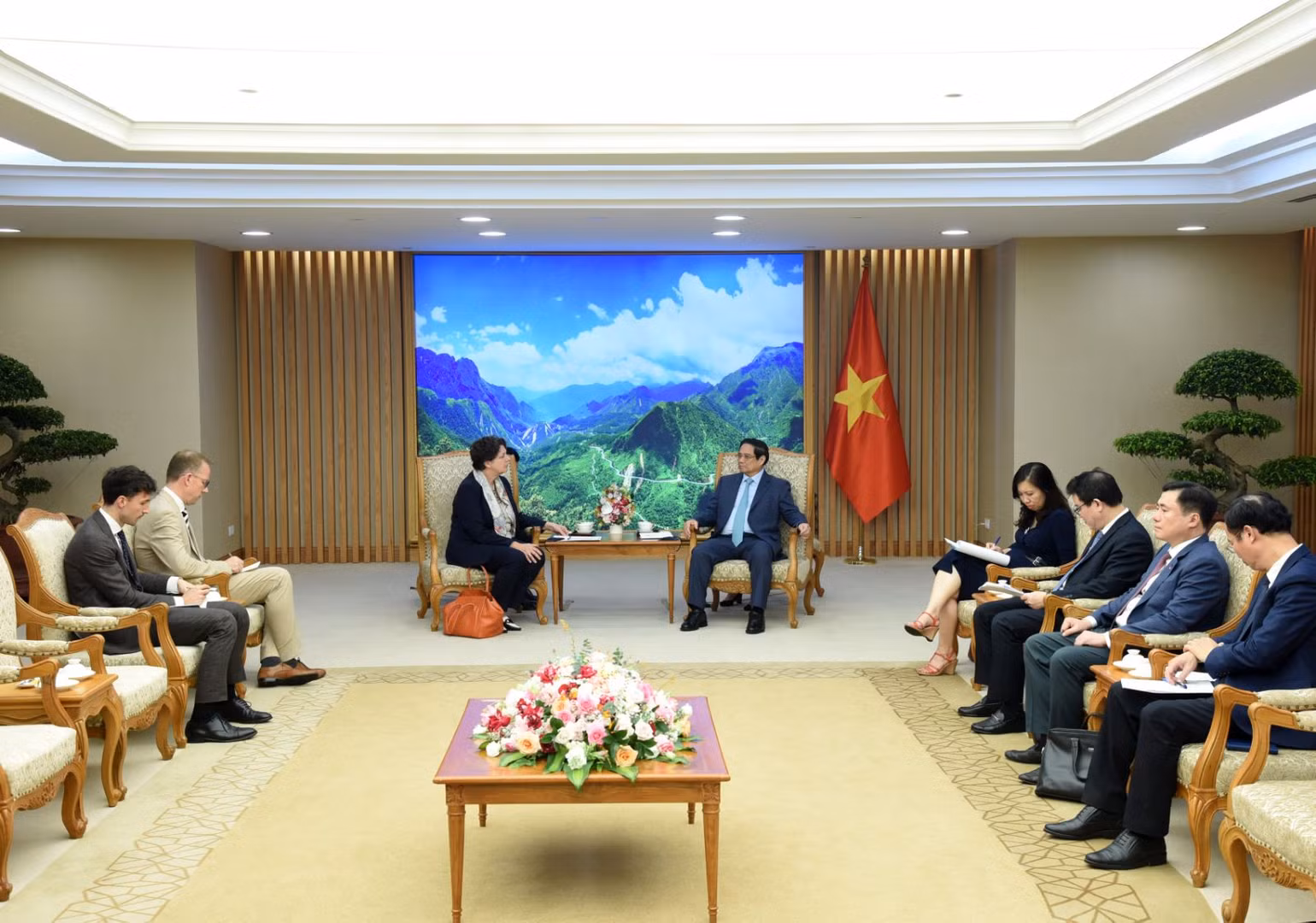 Quang cảnh buổi tiếp. (Ảnh: Trần Hải)